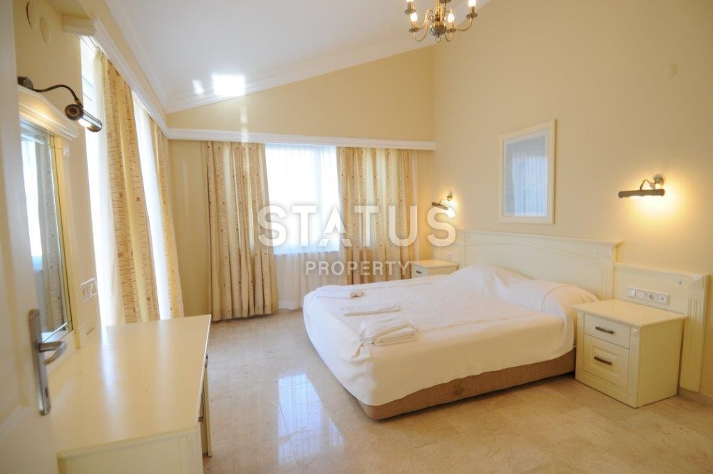 Penthouse with wonderful mountain views in a grand project of the Mediterranean coast фото 15