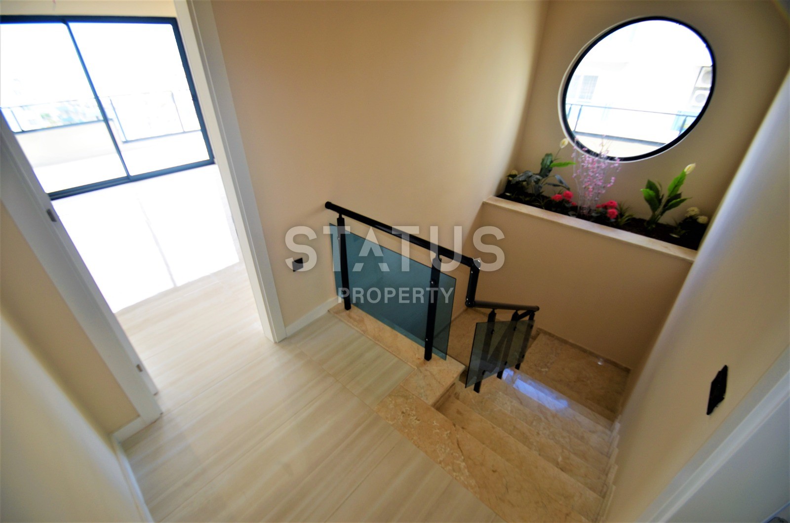 Шикарный пентхаус с потрясающим видом на море в центре района Махмутлар, 260 кв.м. фото 13