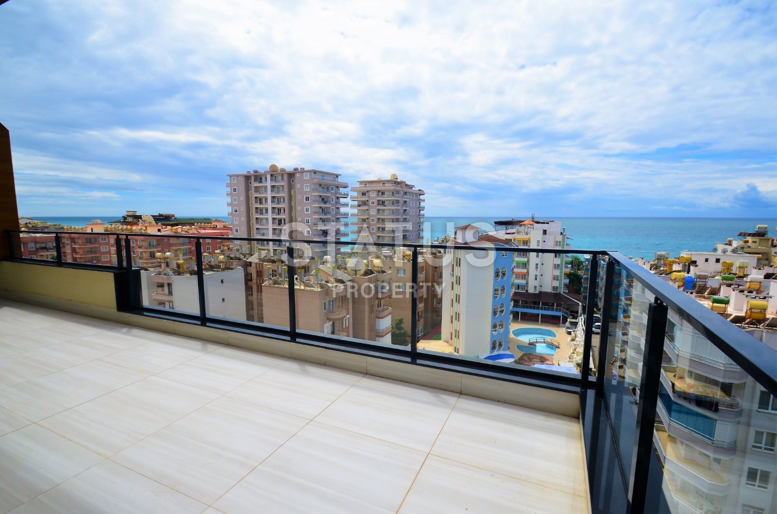 Шикарный пентхаус с потрясающим видом на море в центре района Махмутлар, 260 кв.м. фото 16