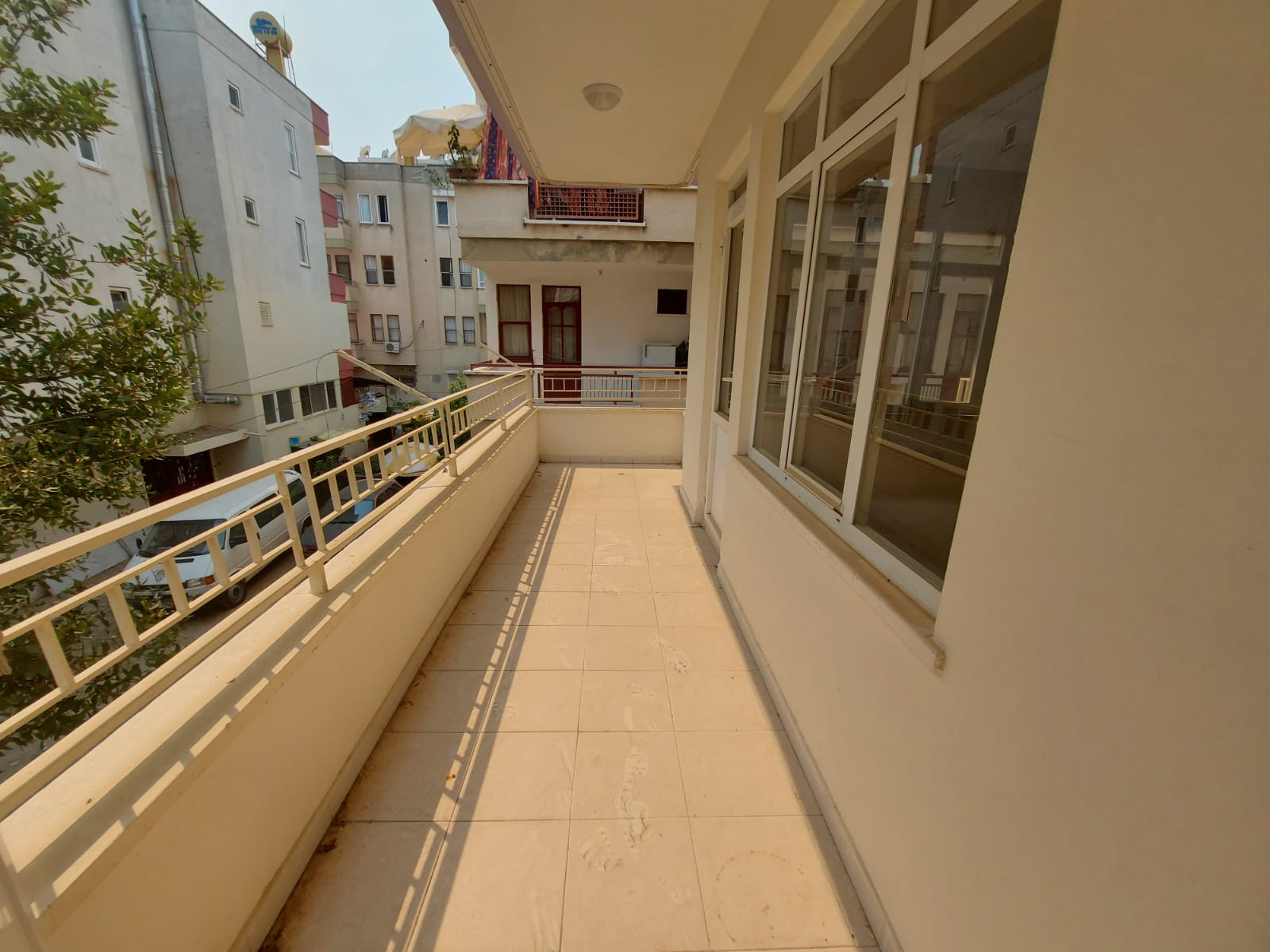 Квартира 3+1 с ремонтом в центре Алании рядом с морем, 140 м2 фото 22