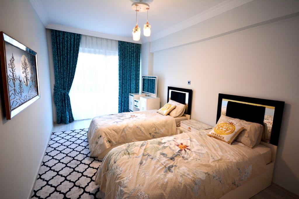 Furnished apartment 2+1 by the sea in the center of Mahmutlar, 130 m2. фото 20