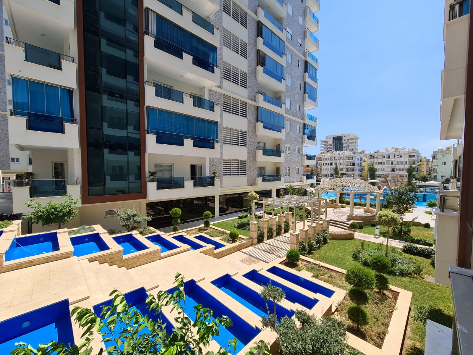 Шикарная трехкомнатная квартира в комплексе с инфраструктурой отеля 5* Махмутлар, 120кв.м фото 9