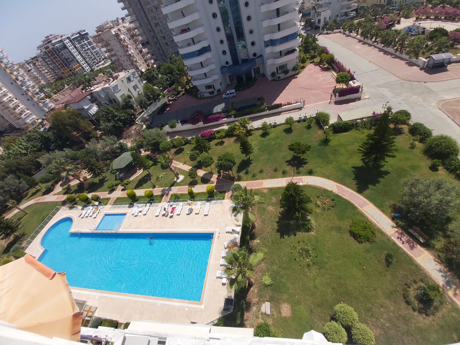 Меблированные апартаменты 1+1 в Махмутларе, 65 м2 фото 2