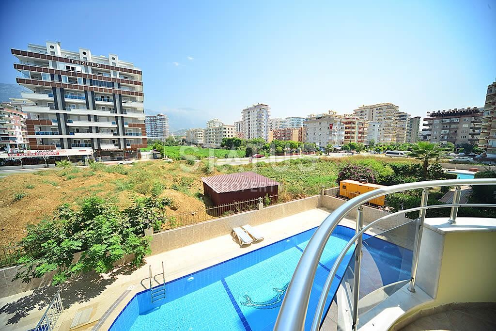 Шикарные трехкомнатные апартаменты в 100 м от моря в центре района Махмутлар, 120 м2 фото 15