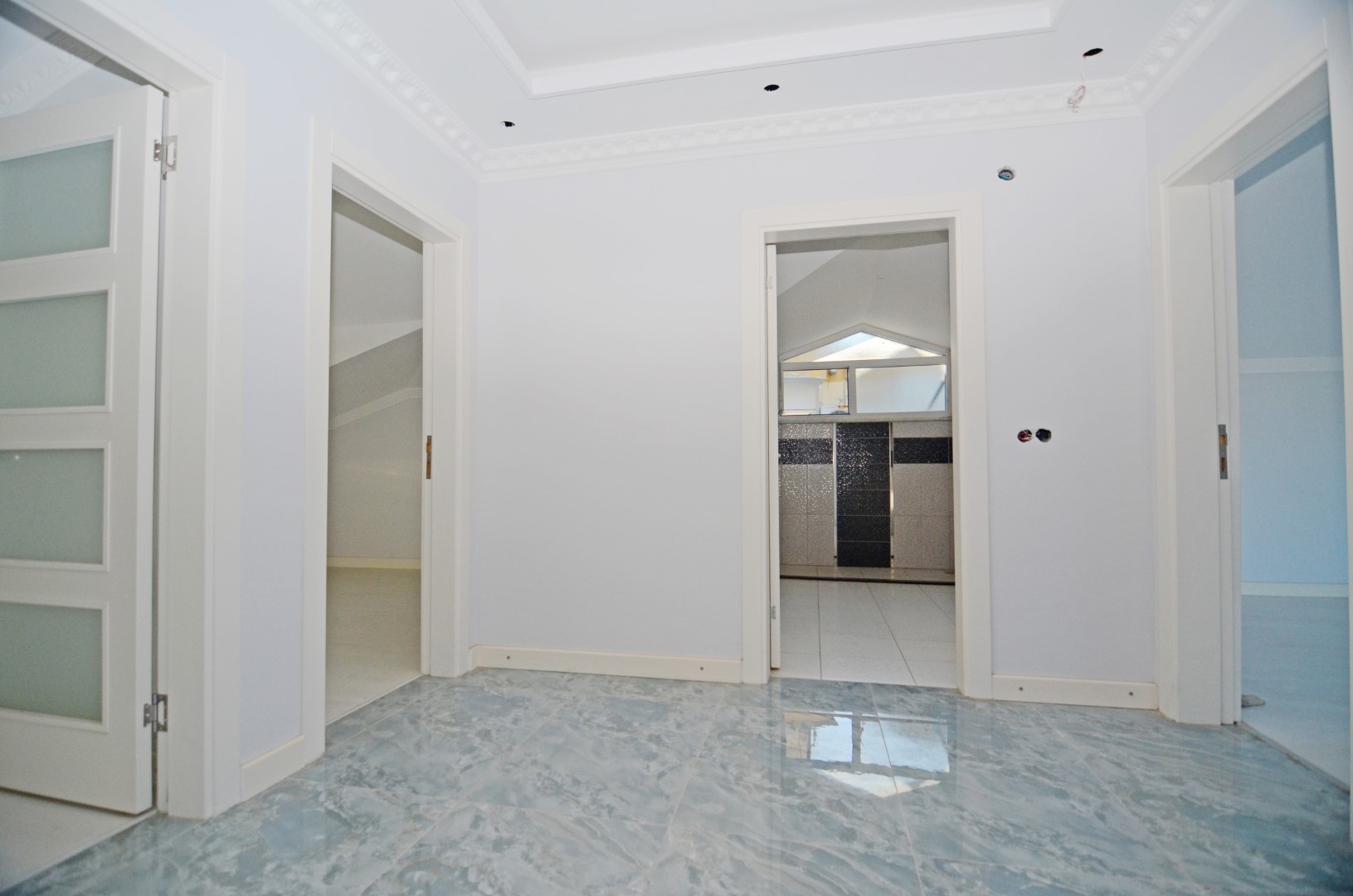 Penthouse 4+1 on the historic peninsula 240 m2. Center, Alanya. фото 14