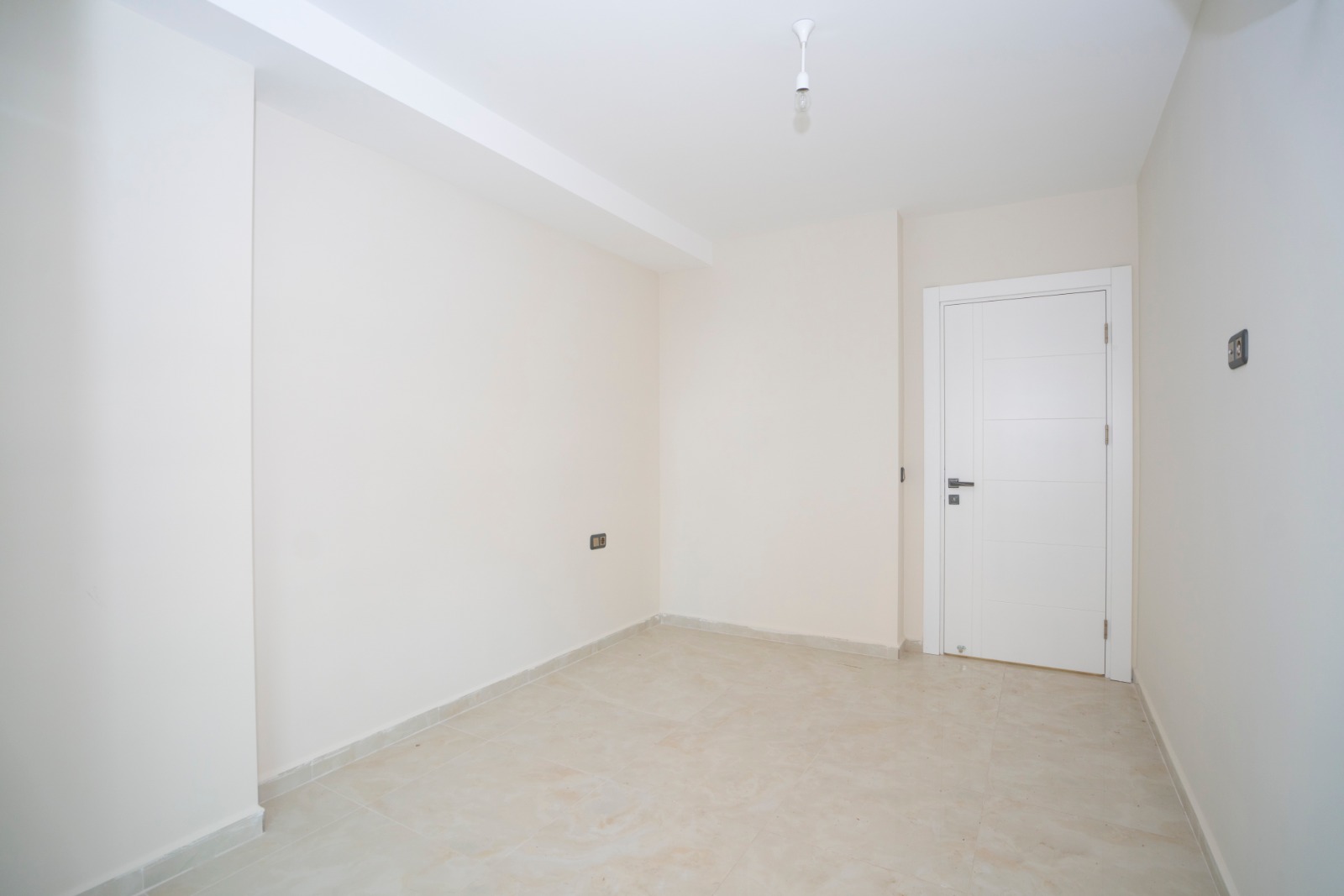 Seafront apartment 2+1 - 105 sq m in the Mahmutlar area. фото 9