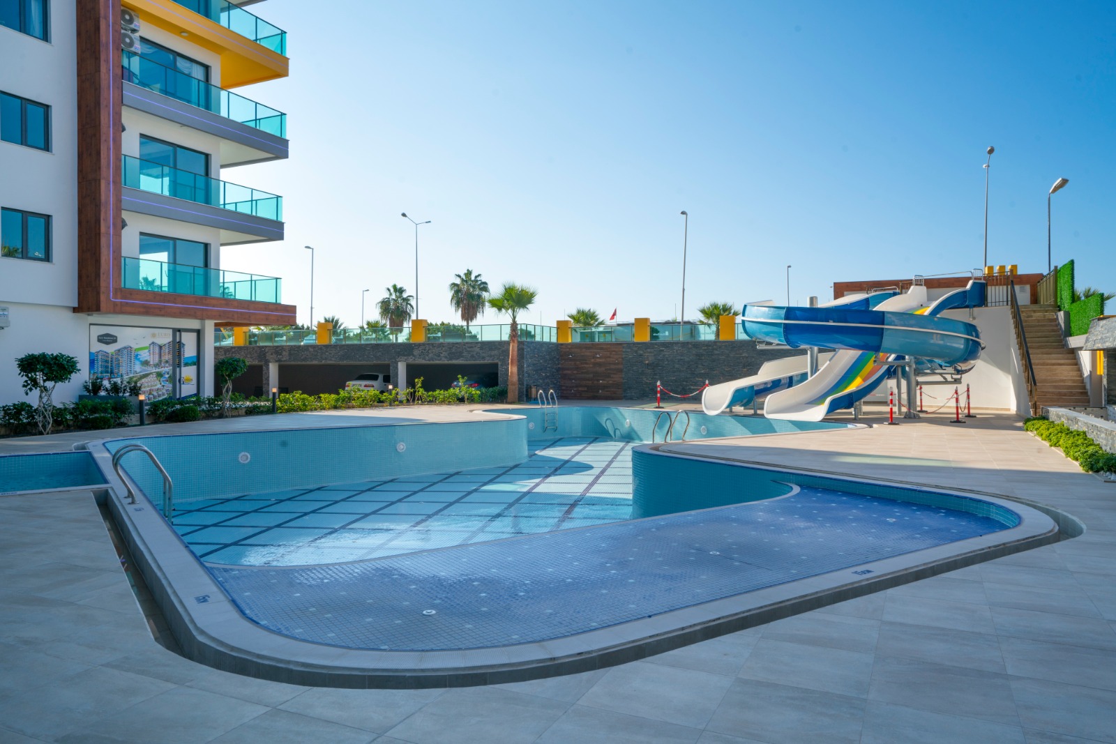 Seafront apartment 2+1 - 105 sq m in the Mahmutlar area. фото 29