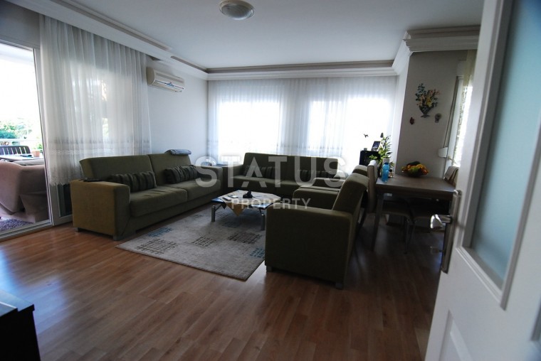 Трехкомнатная квартира в престижном районе Оба, 100 кв.м. фото 1