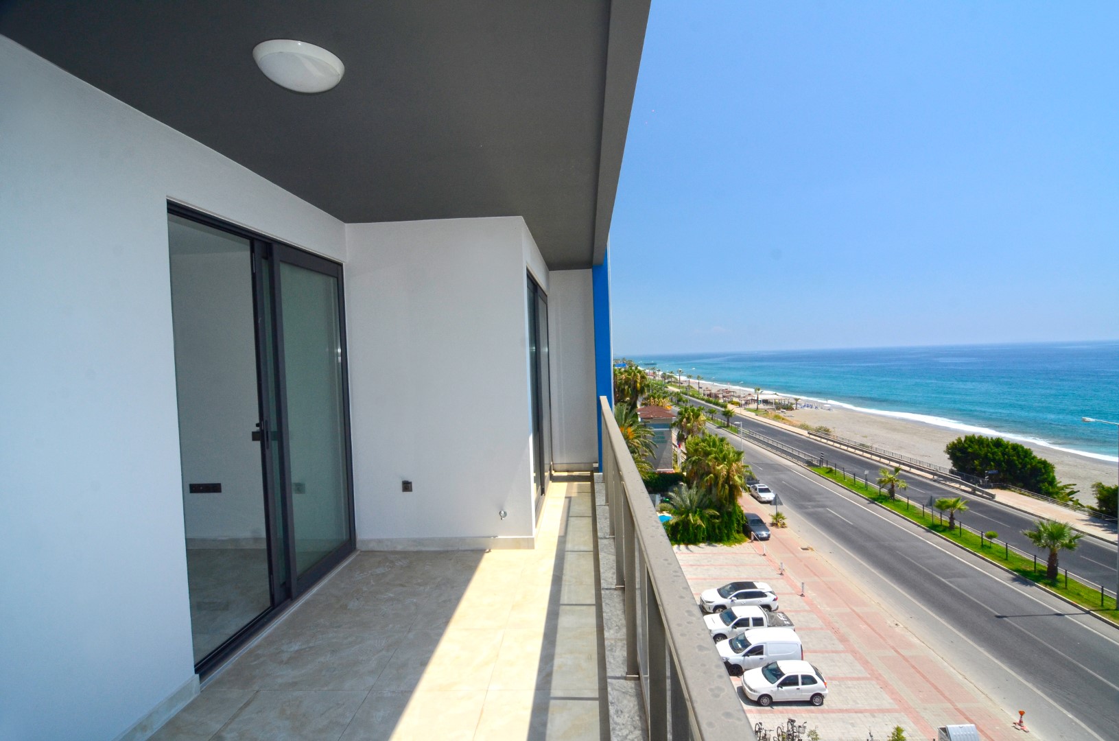 Apartments 2+1 on the first coastline in Mahmutlar! 95 sq. m. фото 11