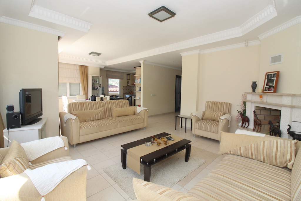 Меблированная вилла 4+1 в окружении природы 260 м2. Каргыджак, Алания. фото 6