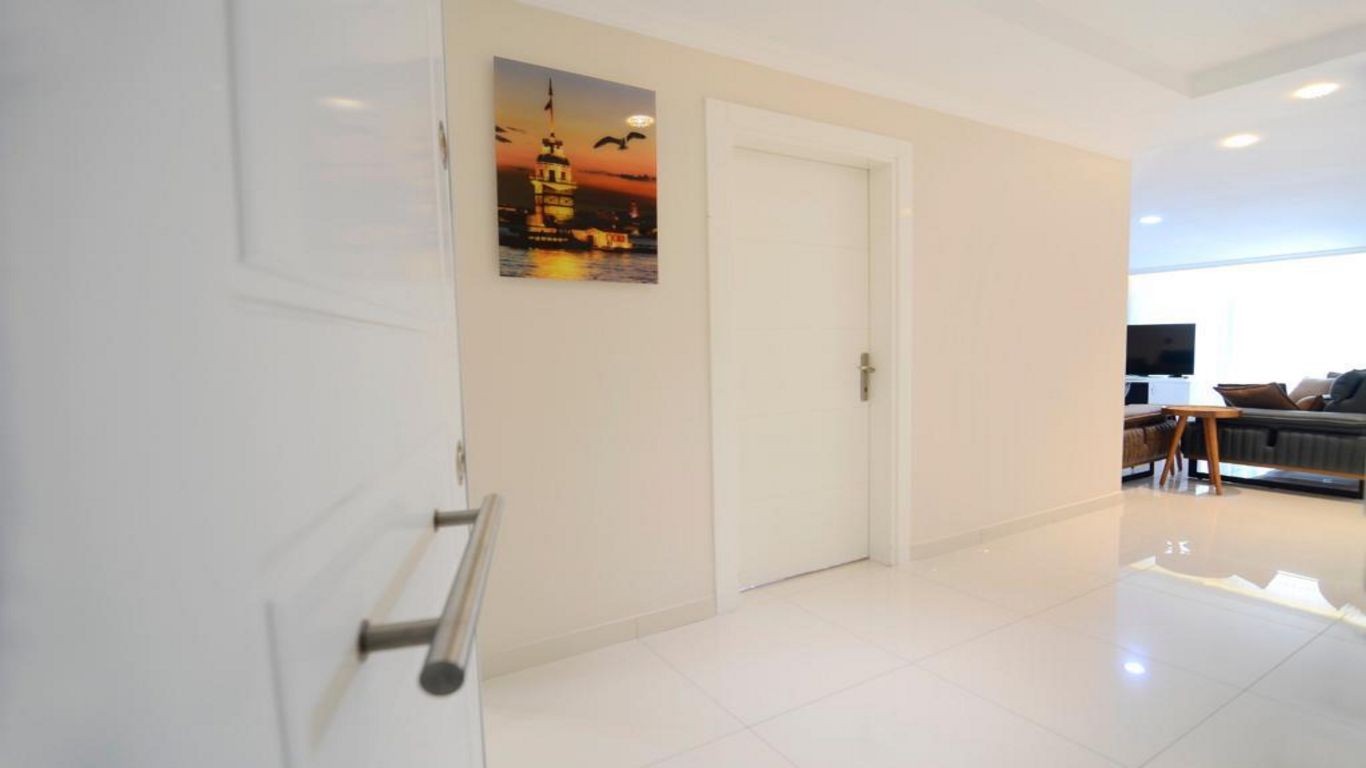 Просторная трехкомнатная квартира в комплексе на первой береговой линии в районе Кестель, 135м.кв фото 6