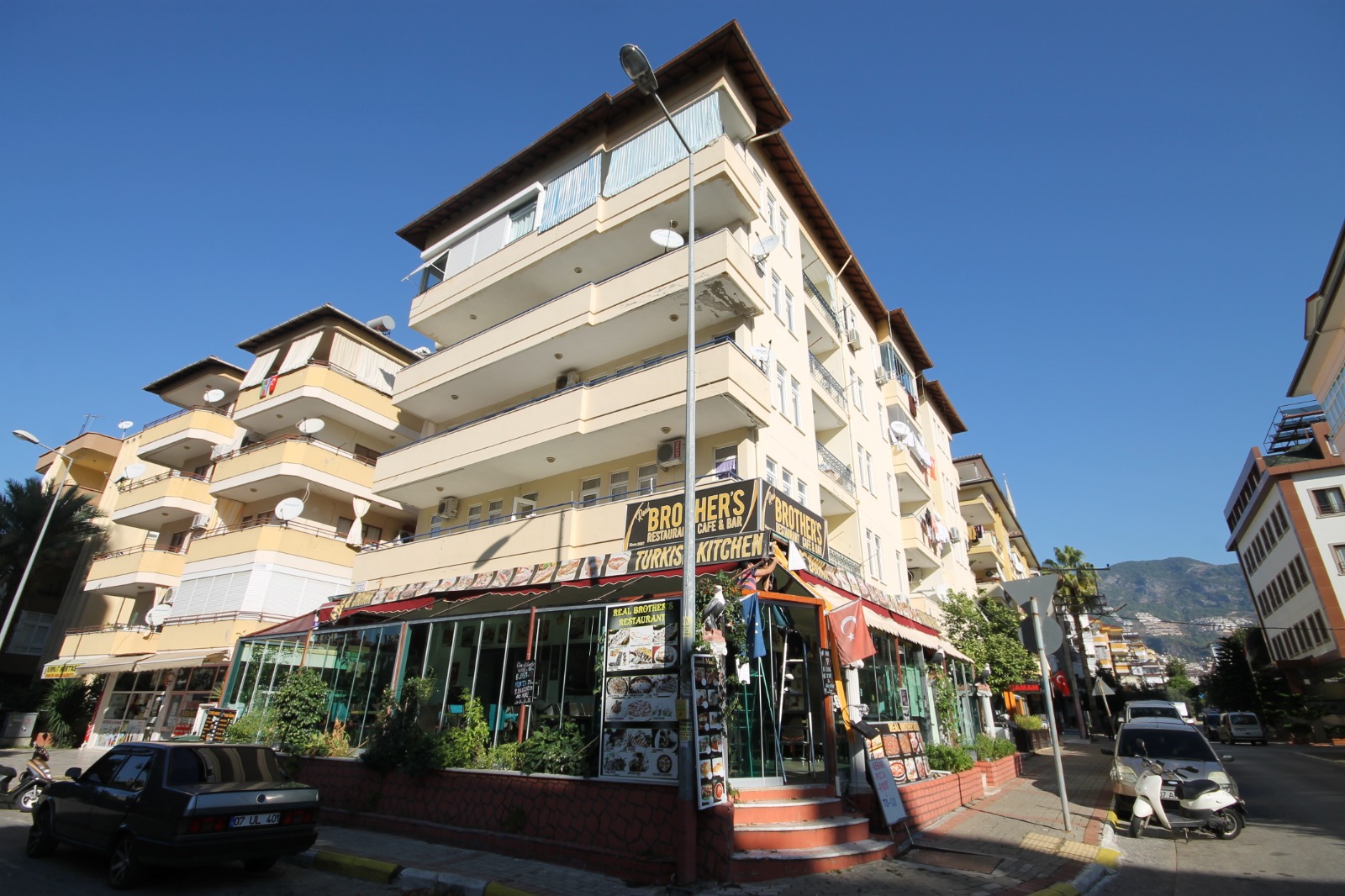 Крупнометражная квартира 1+1 в центре Алании, 70 м2. фото 2