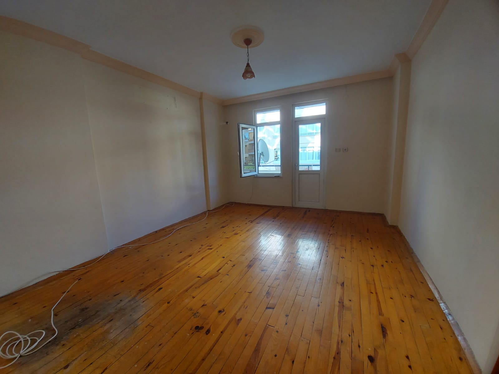 Крупнометражная квартира 1+1 в центре Алании, 70 м2. фото 4