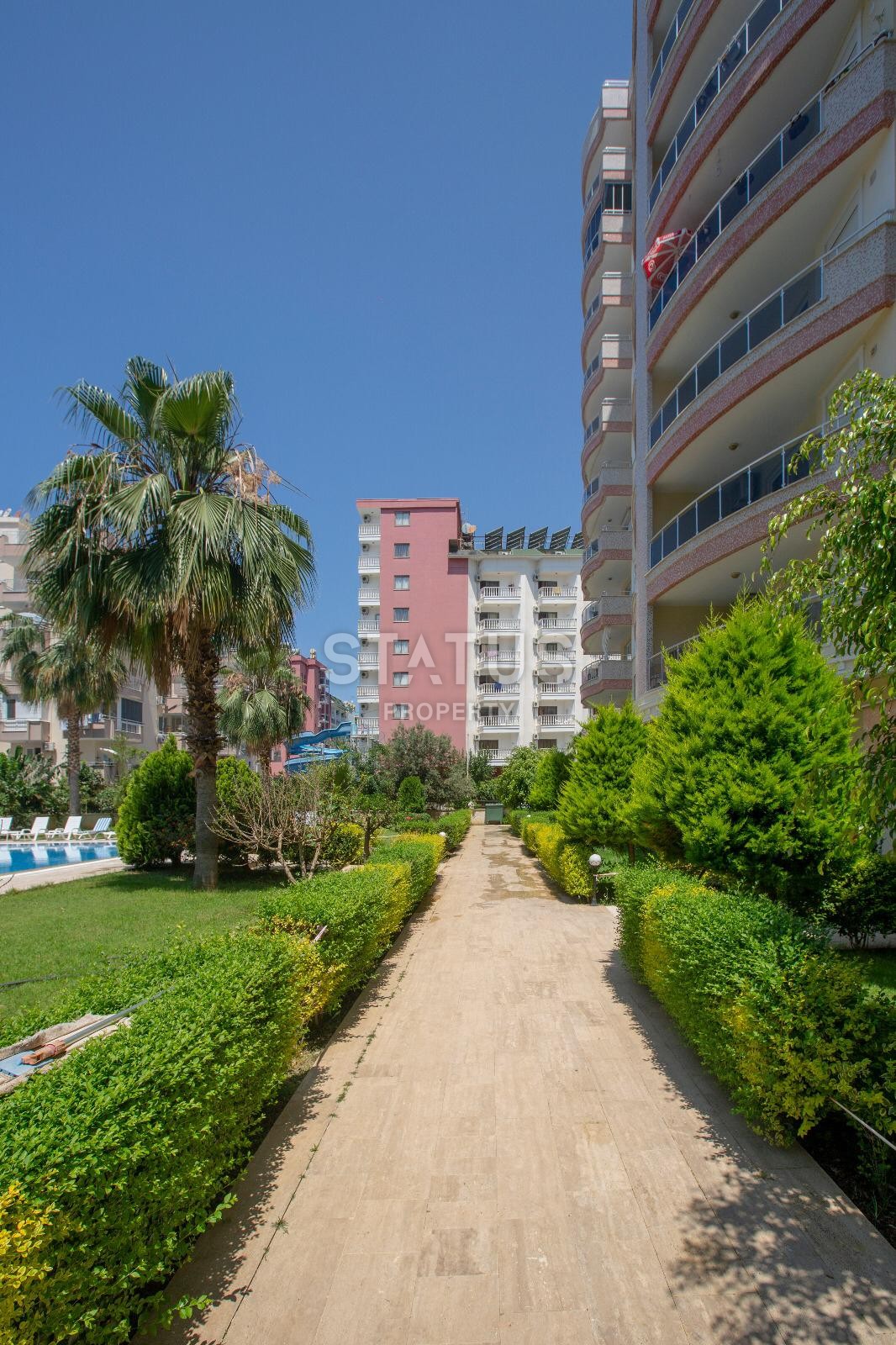 Большая трехкомнатная квартира в 100 м от побережья района Махмутлар, 130 кв.м. фото 5