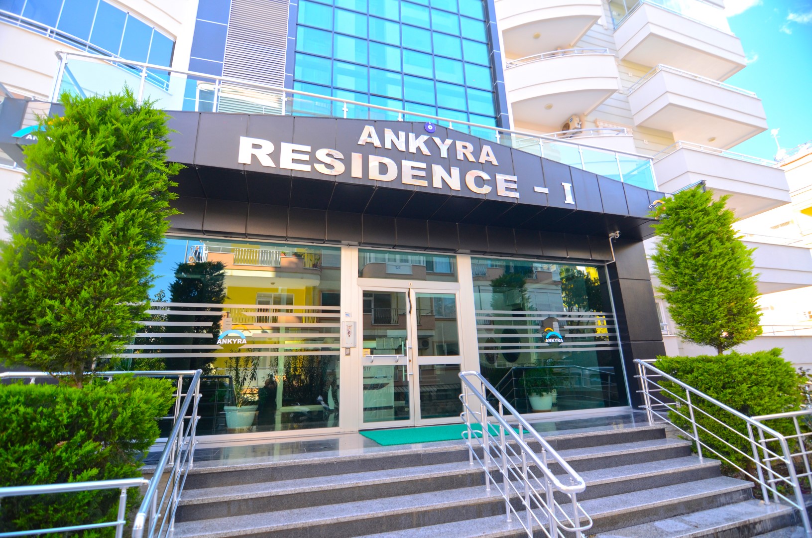 Квартира 2+1 и пентхаус 4+1 с видом на море и крепость в Махмутларе. фото 34