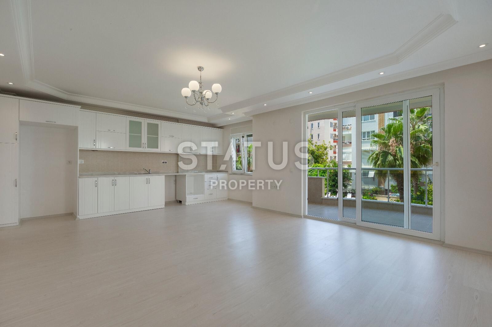 Большая трехкомнатная квартира в 100 м от побережья района Махмутлар, 130 кв.м. фото 6