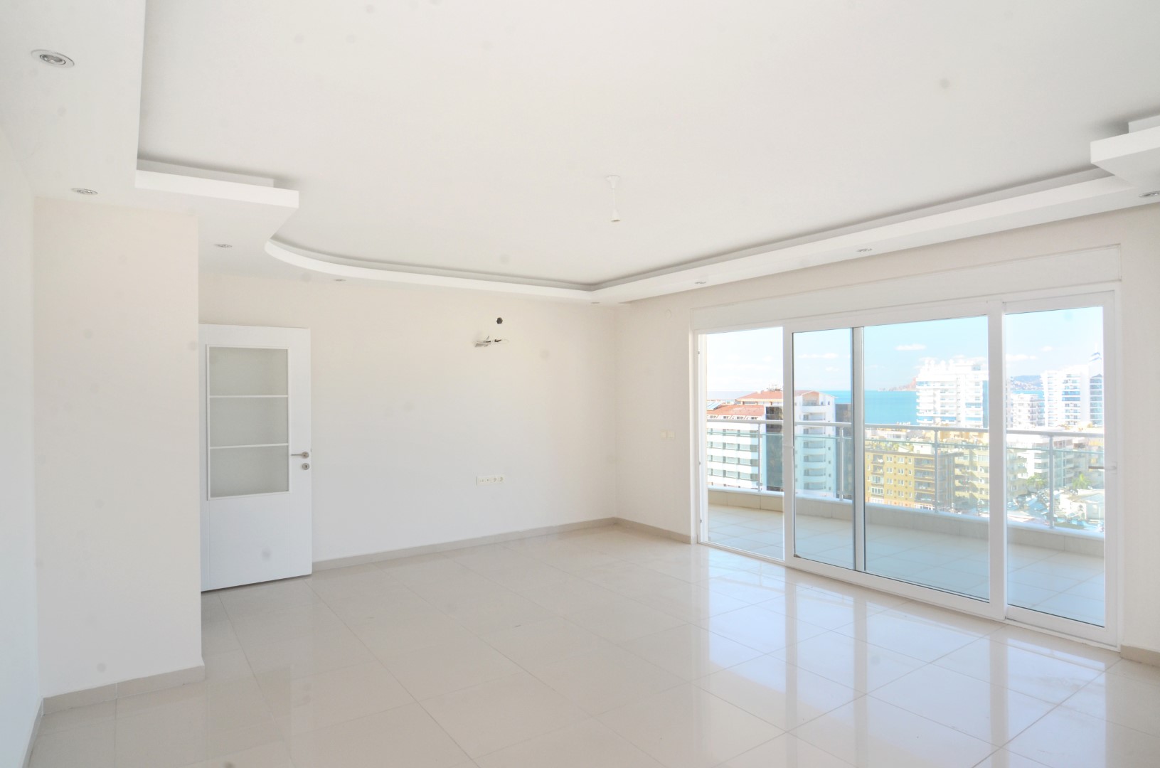 Квартира 2+1 и пентхаус 4+1 с видом на море и крепость в Махмутларе. фото 22