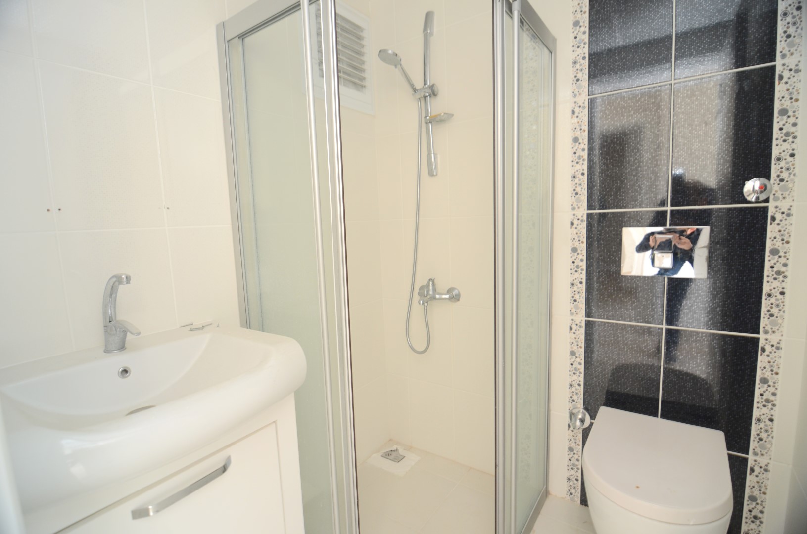 Квартира 2+1 и пентхаус 4+1 с видом на море и крепость в Махмутларе. фото 25