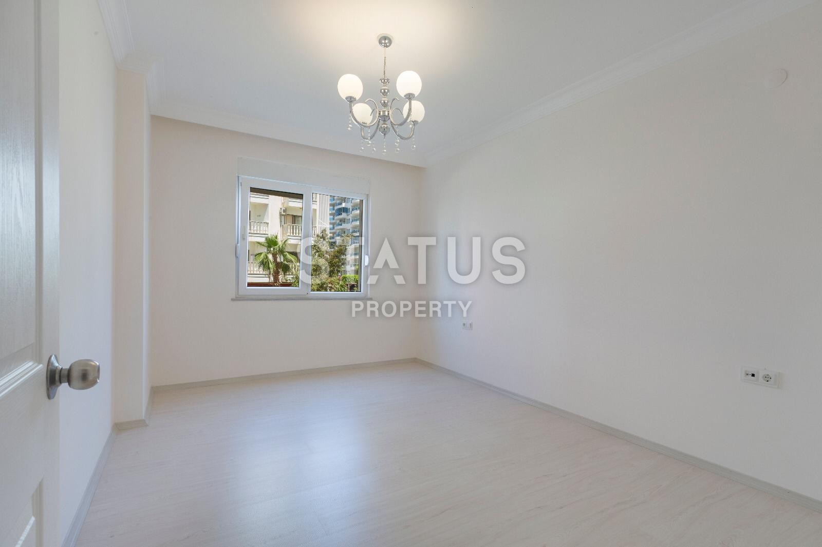 Большая трехкомнатная квартира в 100 м от побережья района Махмутлар, 130 кв.м. фото 10