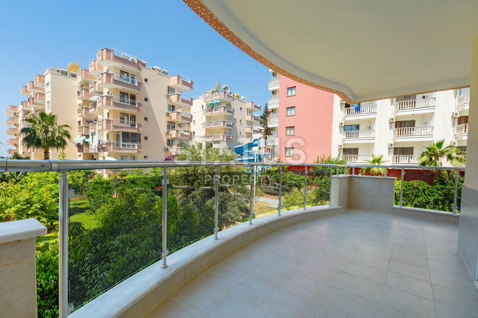 Большая трехкомнатная квартира в 100 м от побережья района Махмутлар, 130 кв.м. фото 17