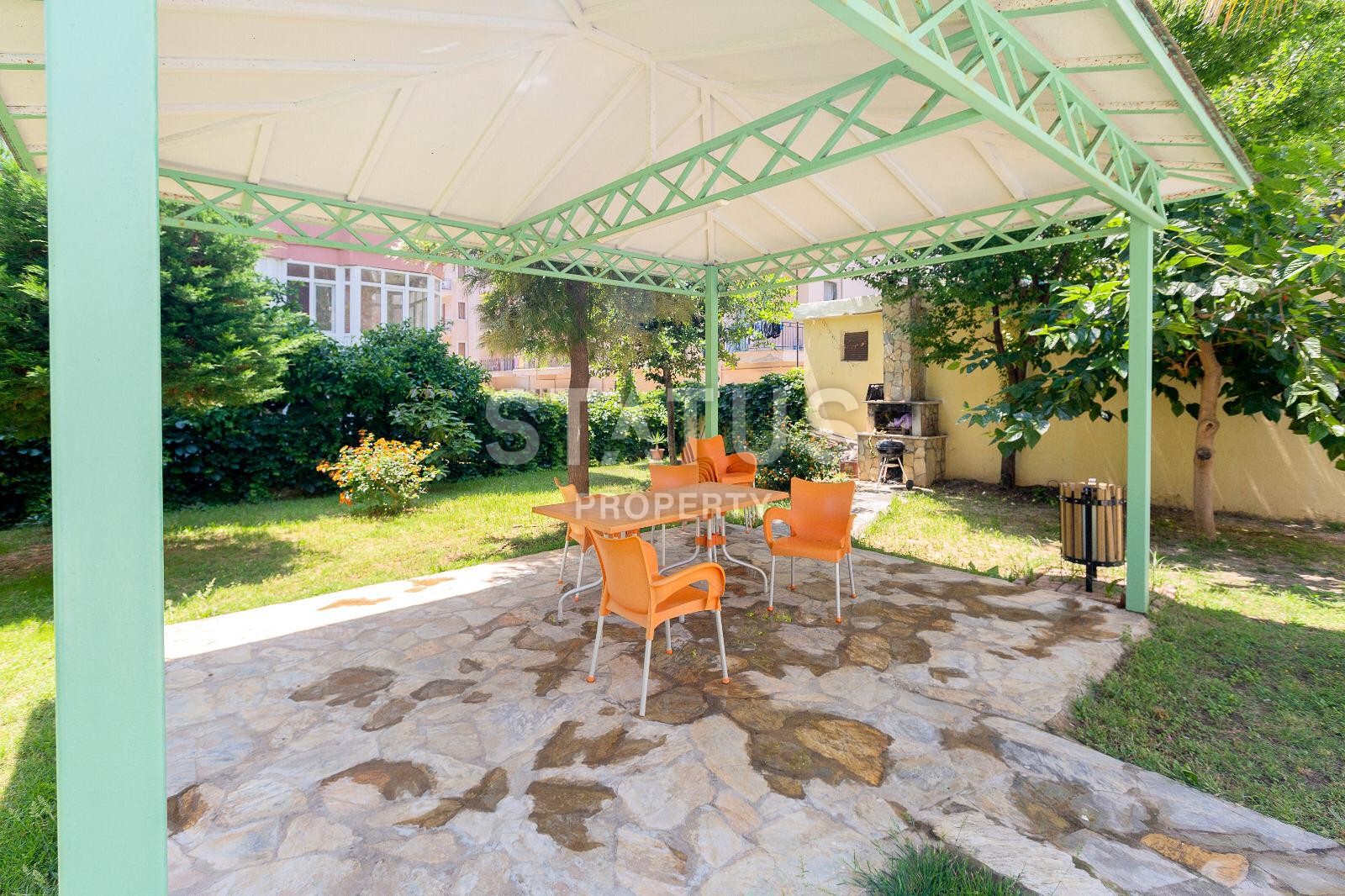 Большая трехкомнатная квартира в 100 м от побережья района Махмутлар, 130 кв.м. фото 25