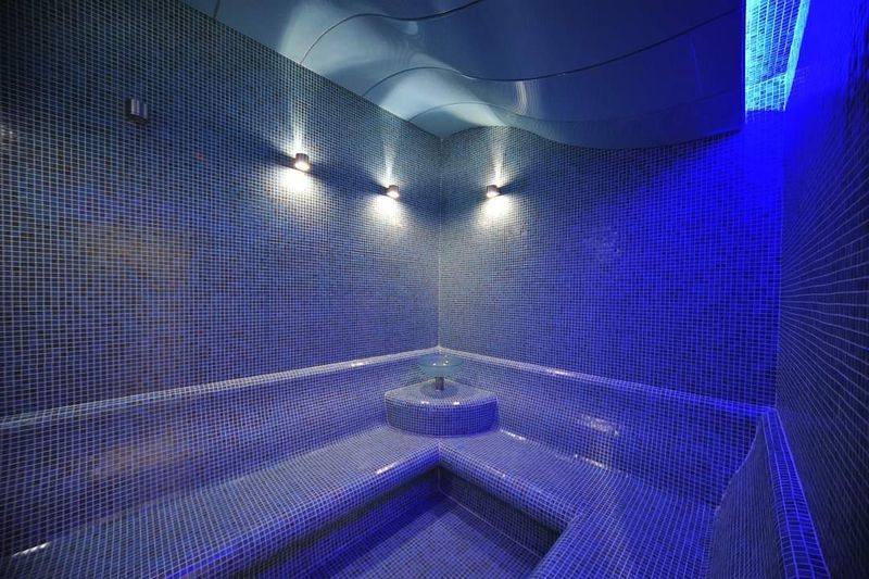 Three-room apartment with furniture in a luxury complex, 110 m2 фото 7