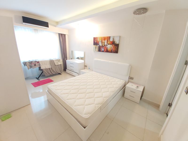 Three-room apartment with furniture in a luxury complex, 110 m2 фото 17