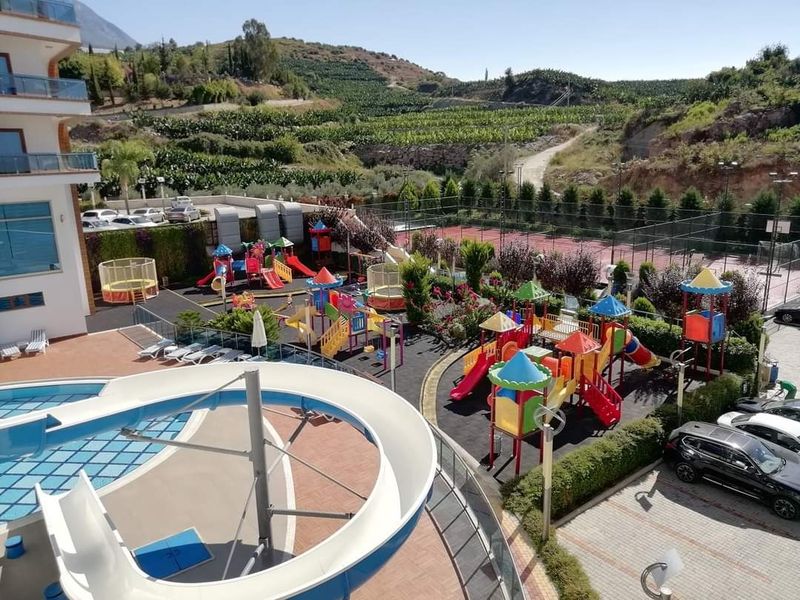 Three-room apartment with furniture in a luxury complex, 110 m2 фото 19