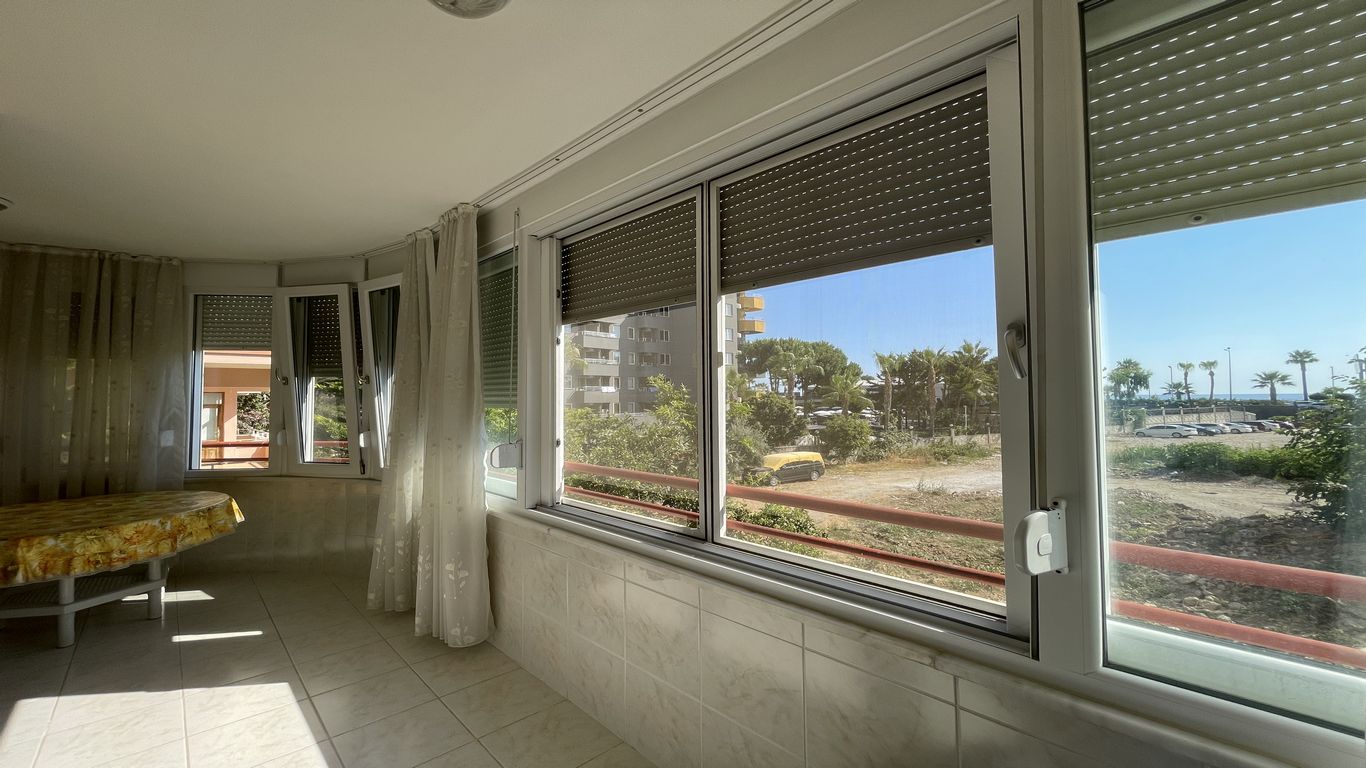 Furnished three-room apartment on the street. Barbarossa Mahmutlar, 120m2 фото 7