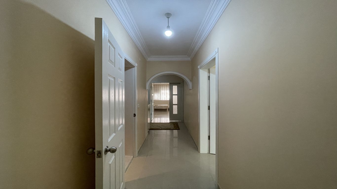 Furnished three-room apartment on the street. Barbarossa Mahmutlar, 120m2 фото 9