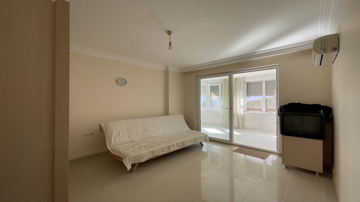 Furnished three-room apartment on the street. Barbarossa Mahmutlar, 120m2 фото 10