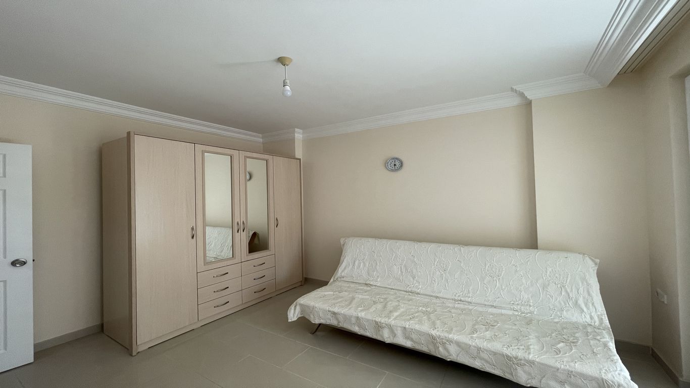 Furnished three-room apartment on the street. Barbarossa Mahmutlar, 120m2 фото 11