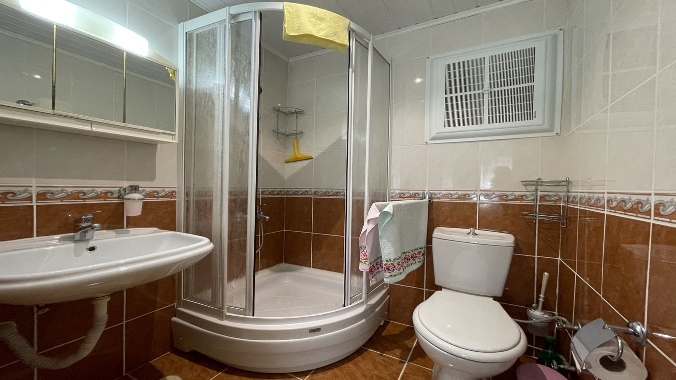 Furnished three-room apartment on the street. Barbarossa Mahmutlar, 120m2 фото 12