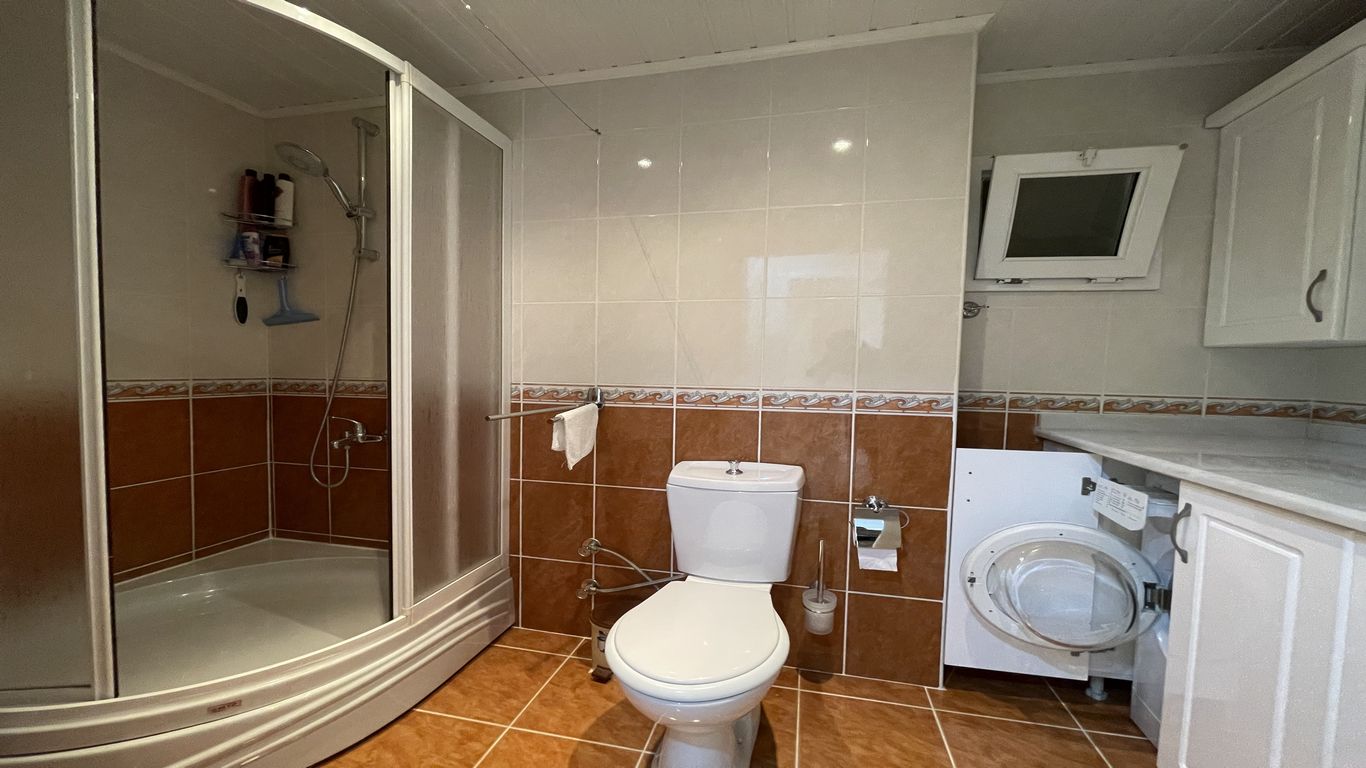 Furnished three-room apartment on the street. Barbarossa Mahmutlar, 120m2 фото 13