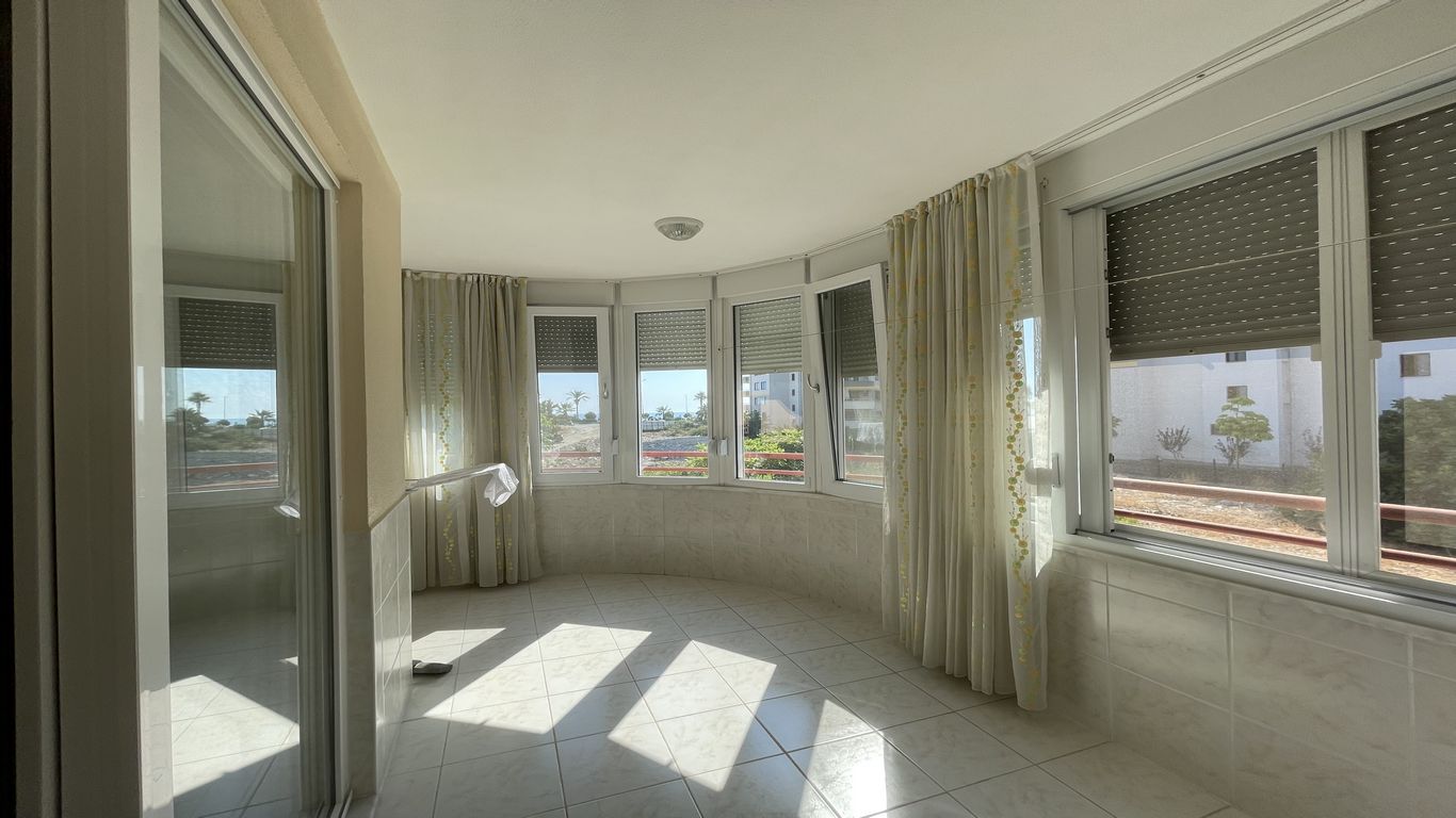 Furnished three-room apartment on the street. Barbarossa Mahmutlar, 120m2 фото 15