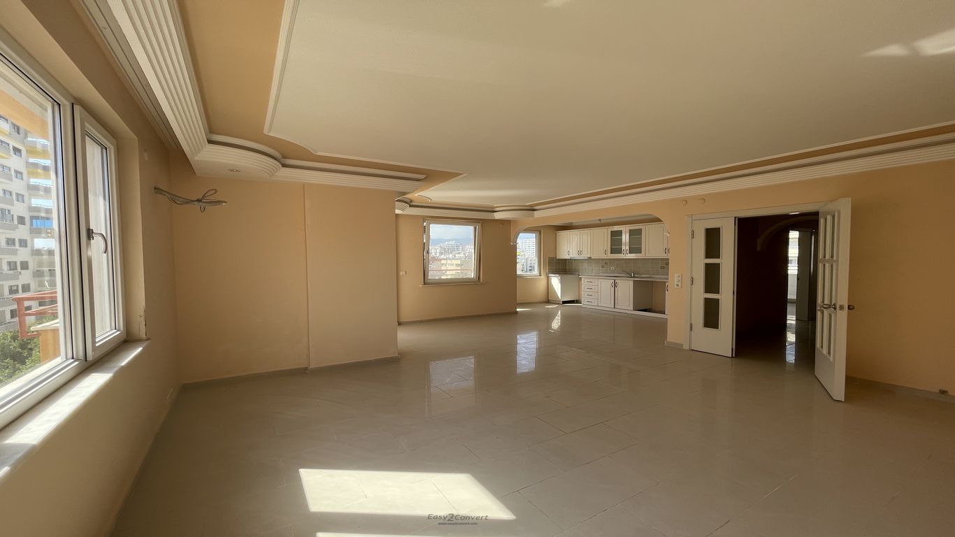 Spacious three-room apartment in the center of the Mahmutlar district on the street. Barbarossa, 120 sq.m. фото 4