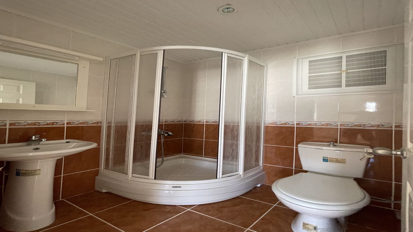 Spacious three-room apartment in the center of the Mahmutlar district on the street. Barbarossa, 120 sq.m. фото 10