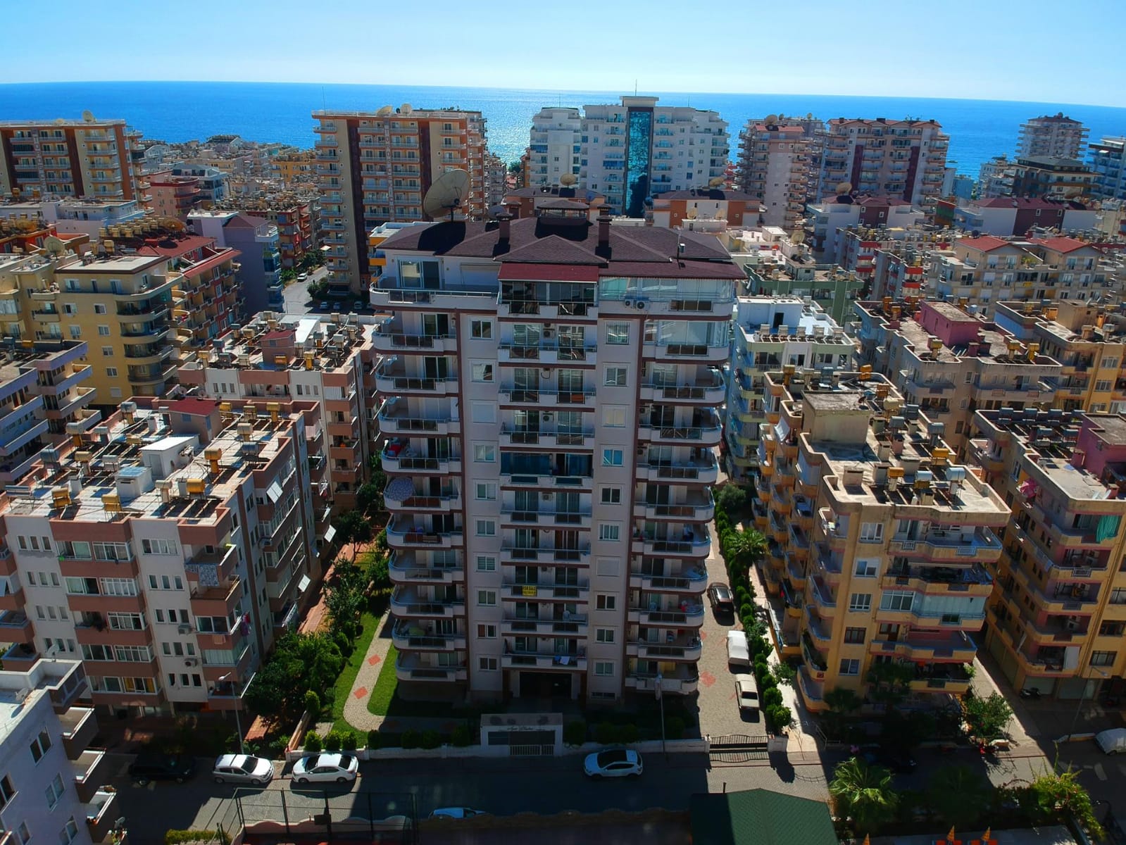 Квартира 1+1 в районе вторничного рынка с мебелью, 65 м2 фото 1