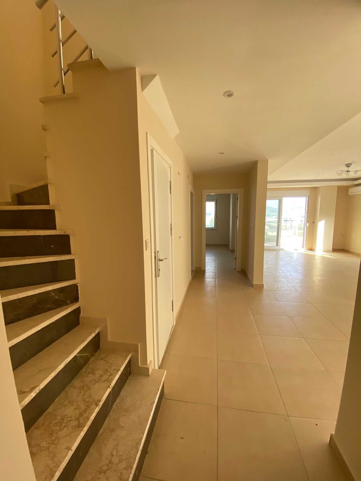 Пентхаус 4+1 с частичным видом на море в Махмутларе, 220 м2 фото 32