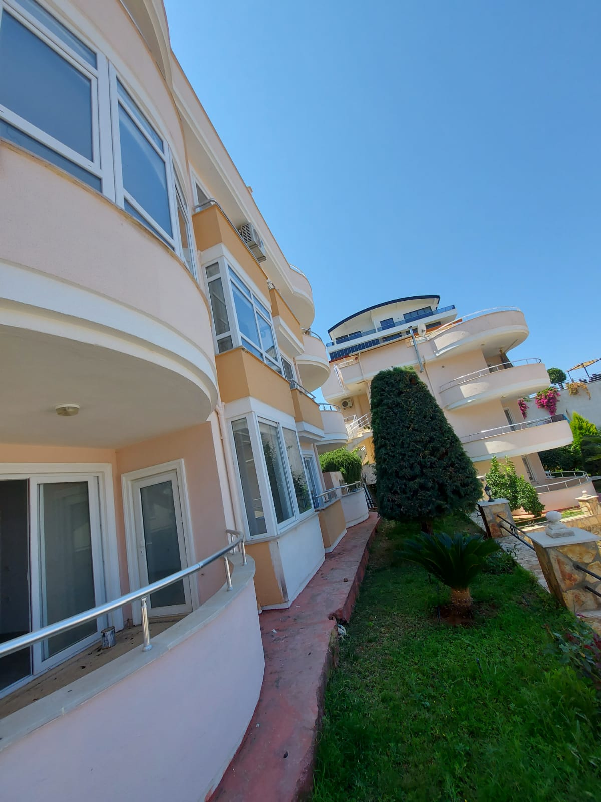 Three-room townhouse with sea view in Kargicak, 120 sq.m. фото 11