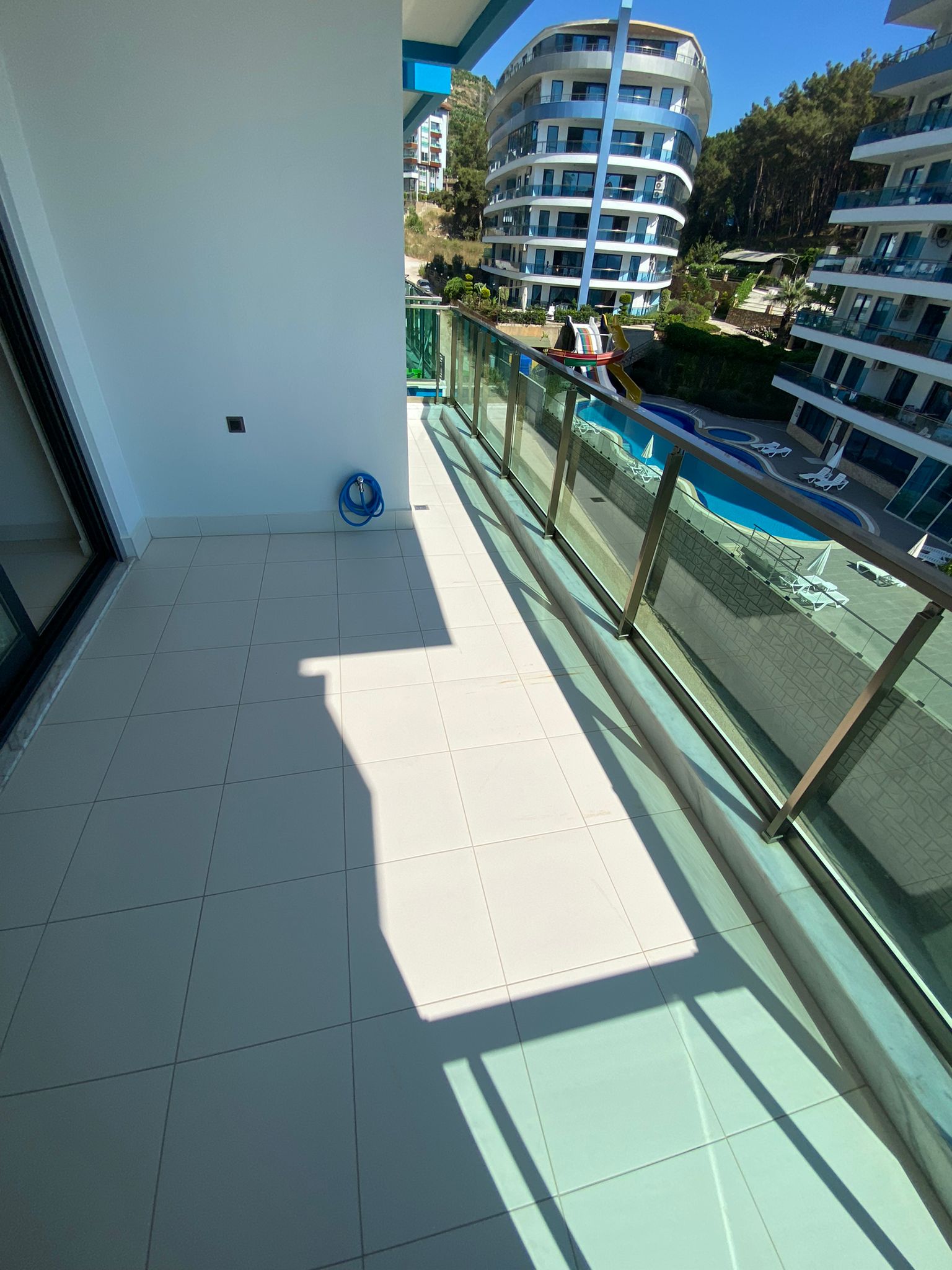 Apartment 1+1 in a luxury complex in Kargicak, 68 m2 фото 11