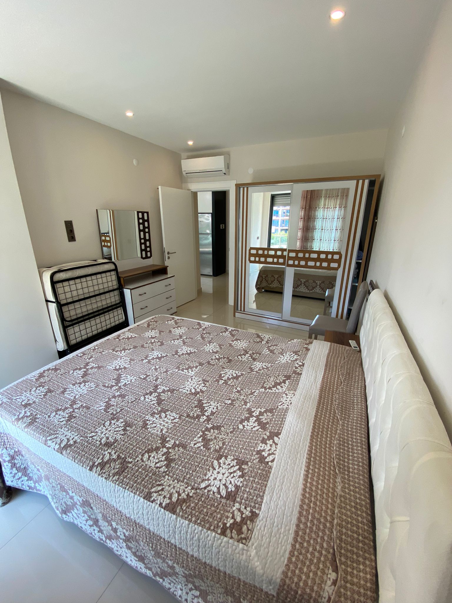 Apartment 1+1 in a luxury complex in Kargicak, 68 m2 фото 14