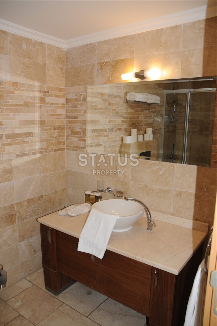 Spacious apartments in the luxurious Gold City complex in Kargicak фото 15