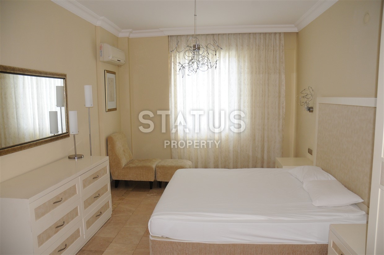 Spacious apartments in the luxurious Gold City complex in Kargicak фото 16