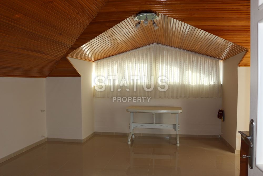 Большая квартира 5+2 в центре города с прекраснейшим  видом на горы, 275 кв.м. фото 6