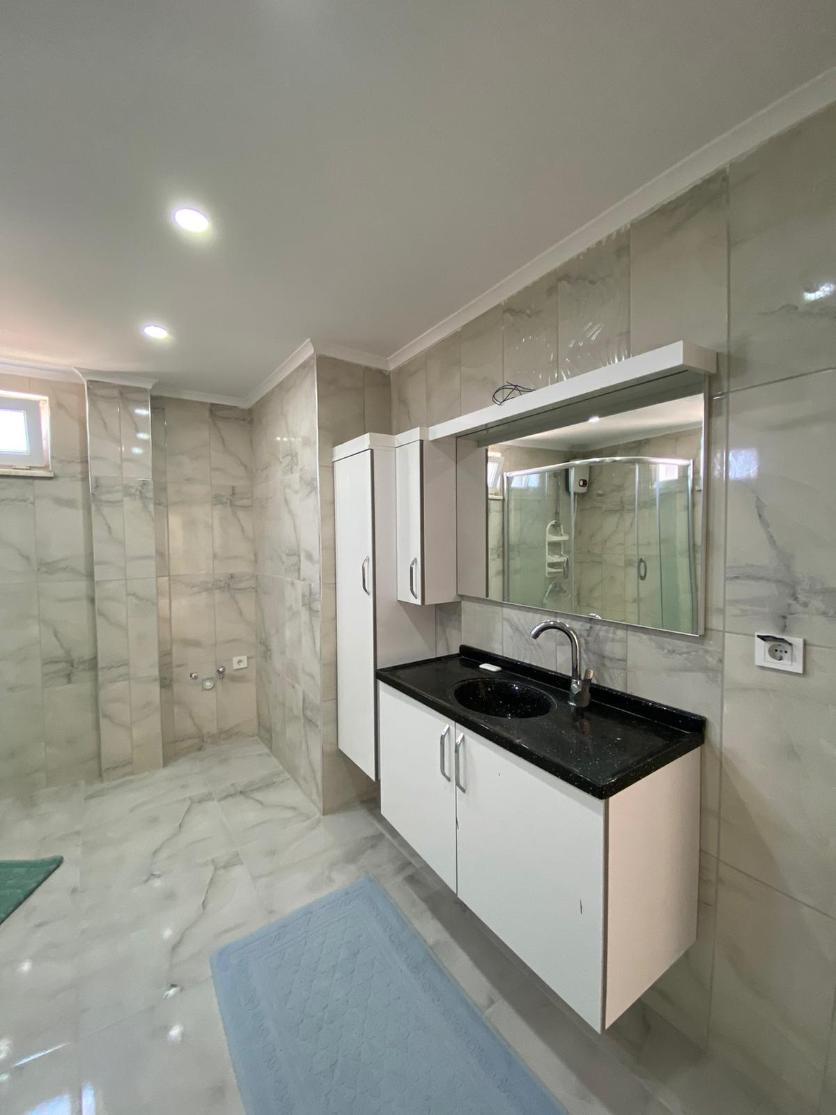 Detached villa 4+1 with sea views and a private pool in Avsallar, 250 m2 фото 4