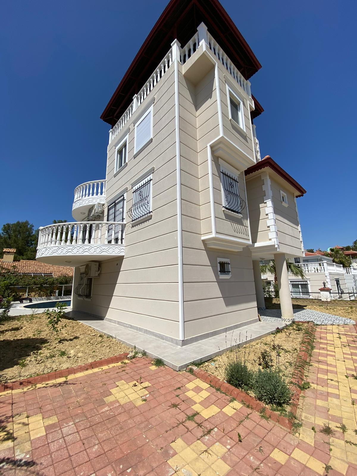 Detached villa 4+1 with sea views and a private pool in Avsallar, 250 m2 фото 14