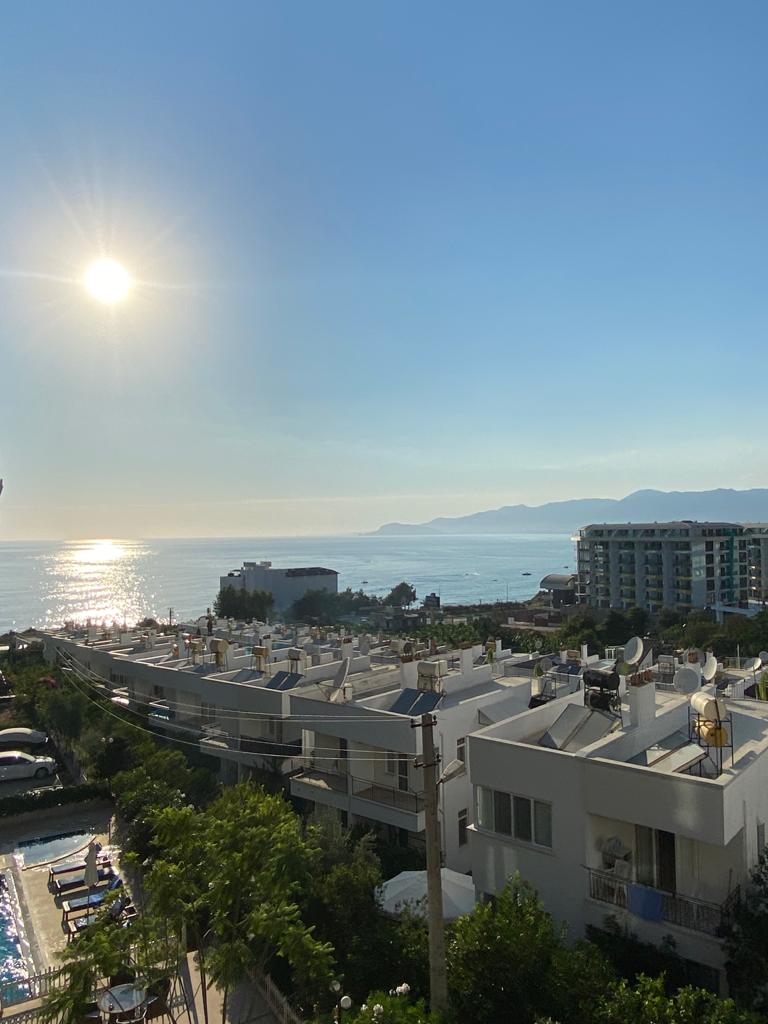 Three-room apartment with sea and city views in Kargicak area, 110 sq.m. фото 15