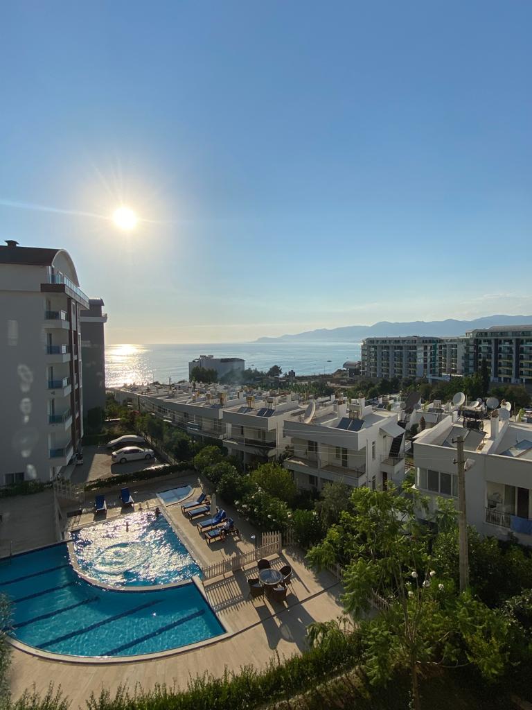 Three-room apartment with sea and city views in Kargicak area, 110 sq.m. фото 17