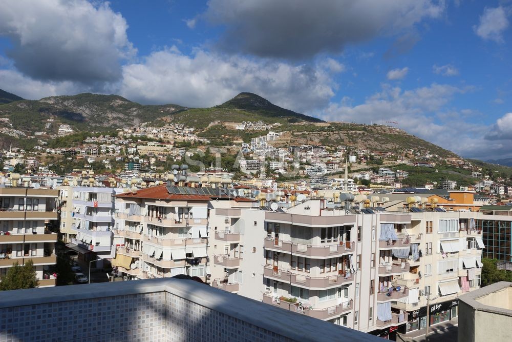 Большая квартира 5+2 в центре города с прекраснейшим  видом на горы, 275 кв.м. фото 16